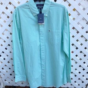 Men’s Medium Green crown & Ivy long sleeve shirt. This is a “true “ CLASSIC!